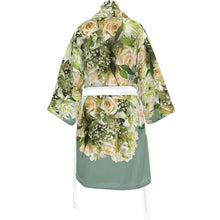 Load image into Gallery viewer, Wedding Flowers 2 Kimono
