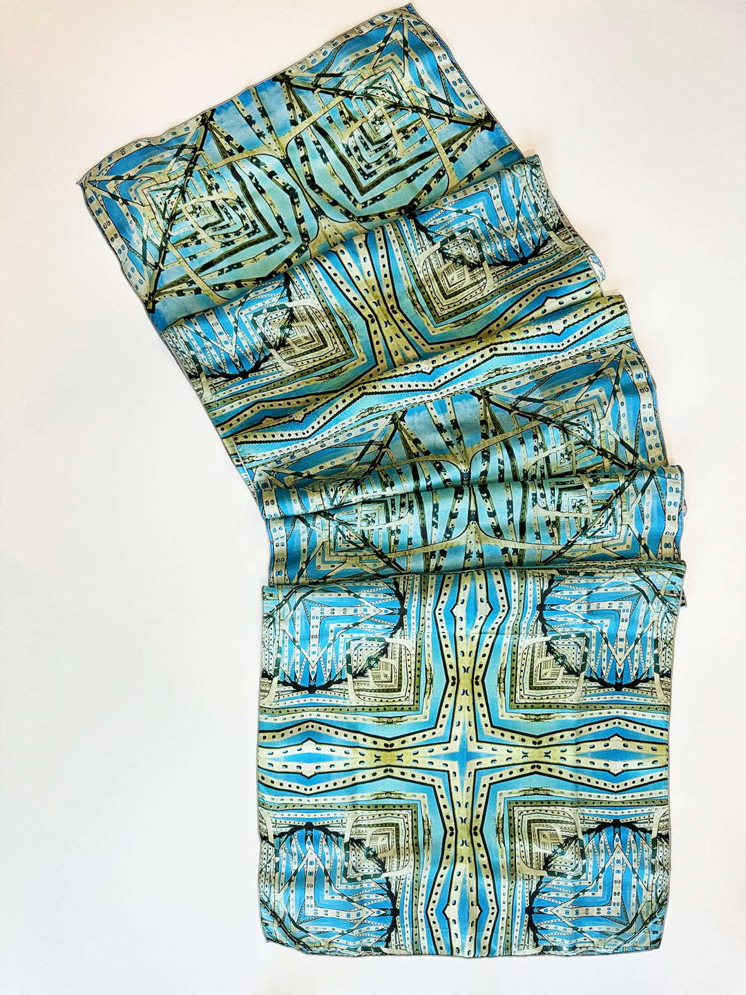 Sunshine Girders Long Scarf