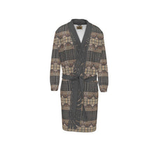 Load image into Gallery viewer, Gothic Arch Bathrobe
