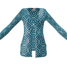 Load image into Gallery viewer, Camelbone Turquoise Flower Sweater with Pockets
