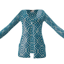 Load image into Gallery viewer, Camelbone Turquoise Flower Sweater with Pockets
