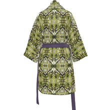 Load image into Gallery viewer, Spring Pine Diamond Kimono
